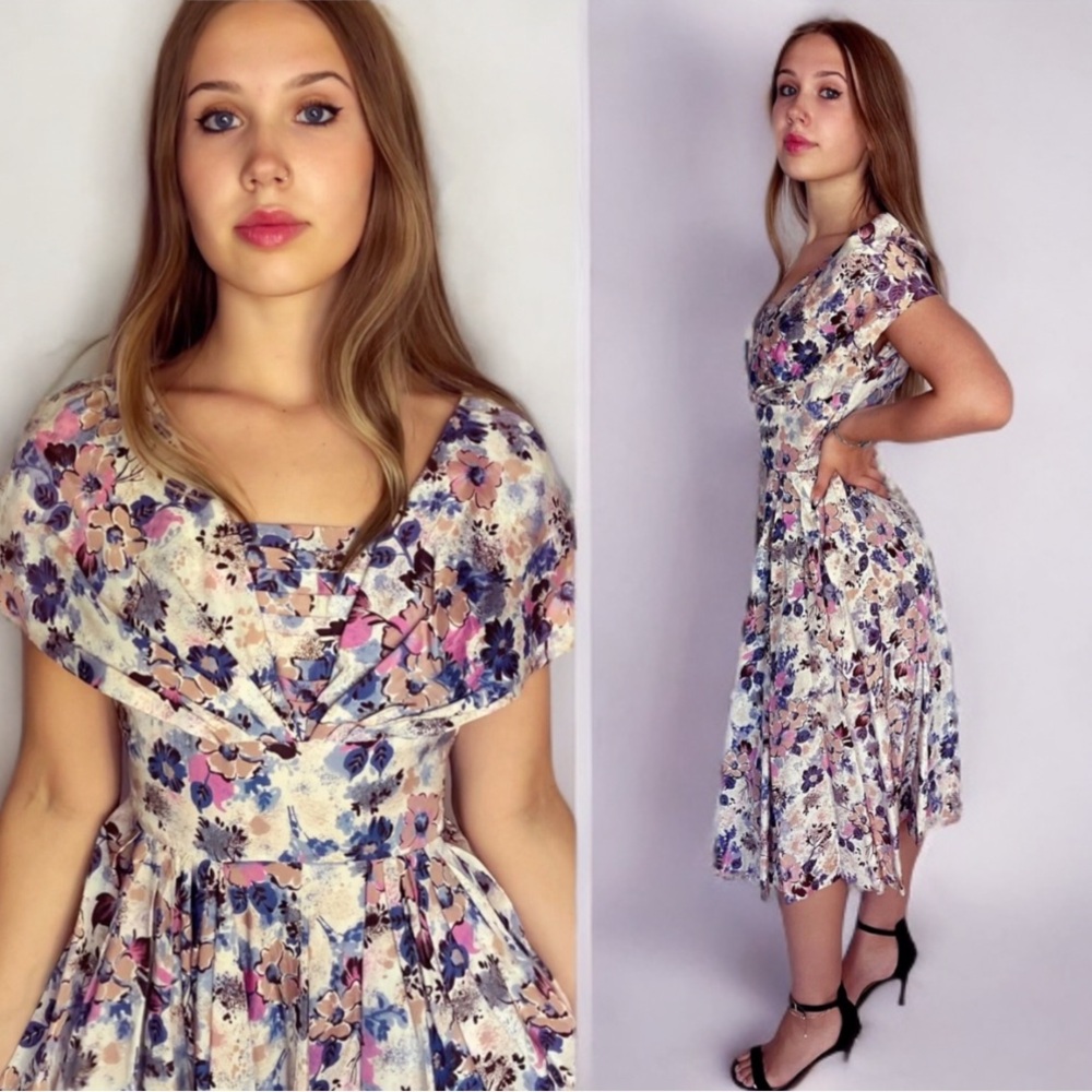 Beautiful Mid Century Floral Summer Dress